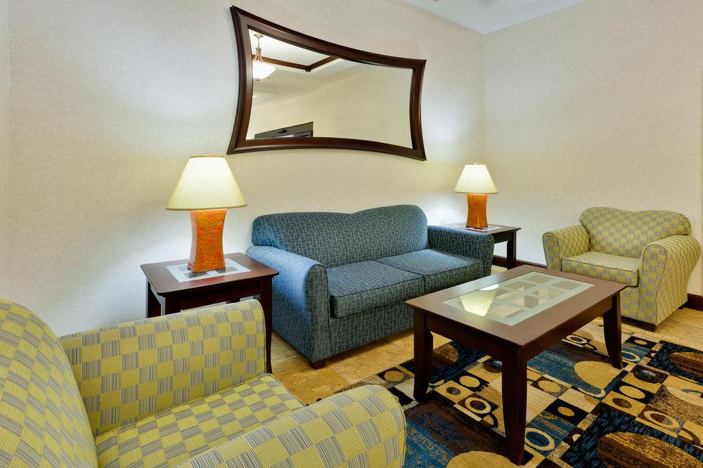 Holiday Inn Express & Suites White Haven - Poconos By Ihg Exterior foto